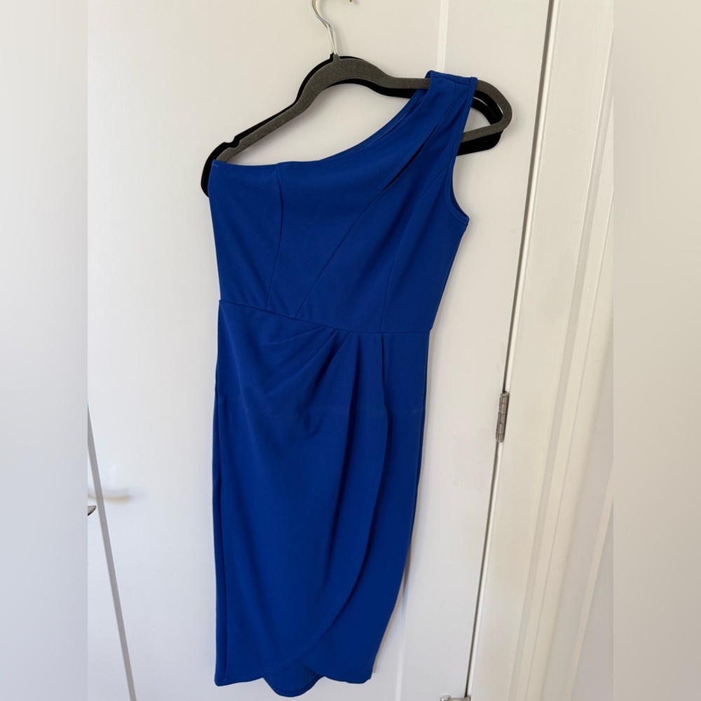 Elegant Blue One-Shoulder Dress
